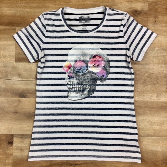 Converse Tops - Converse Skull and Flowers Top M